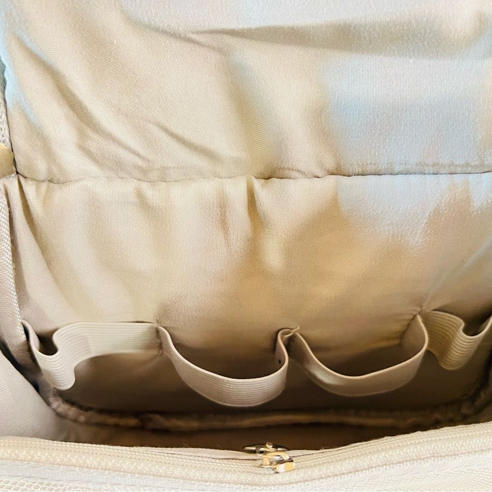 Hanging Toiletry Bag - Picture 8 of 11
